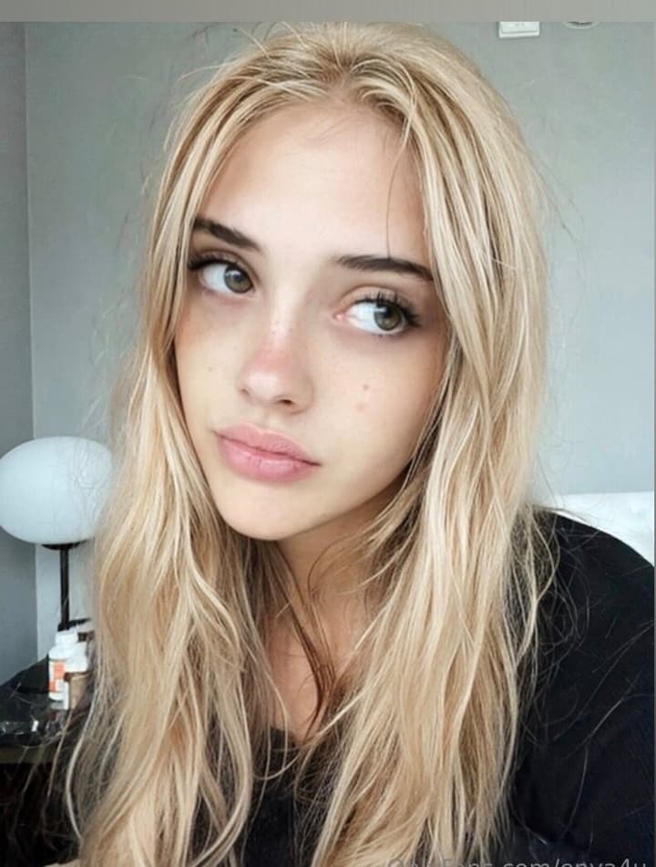 Enya Skarsgård🩵